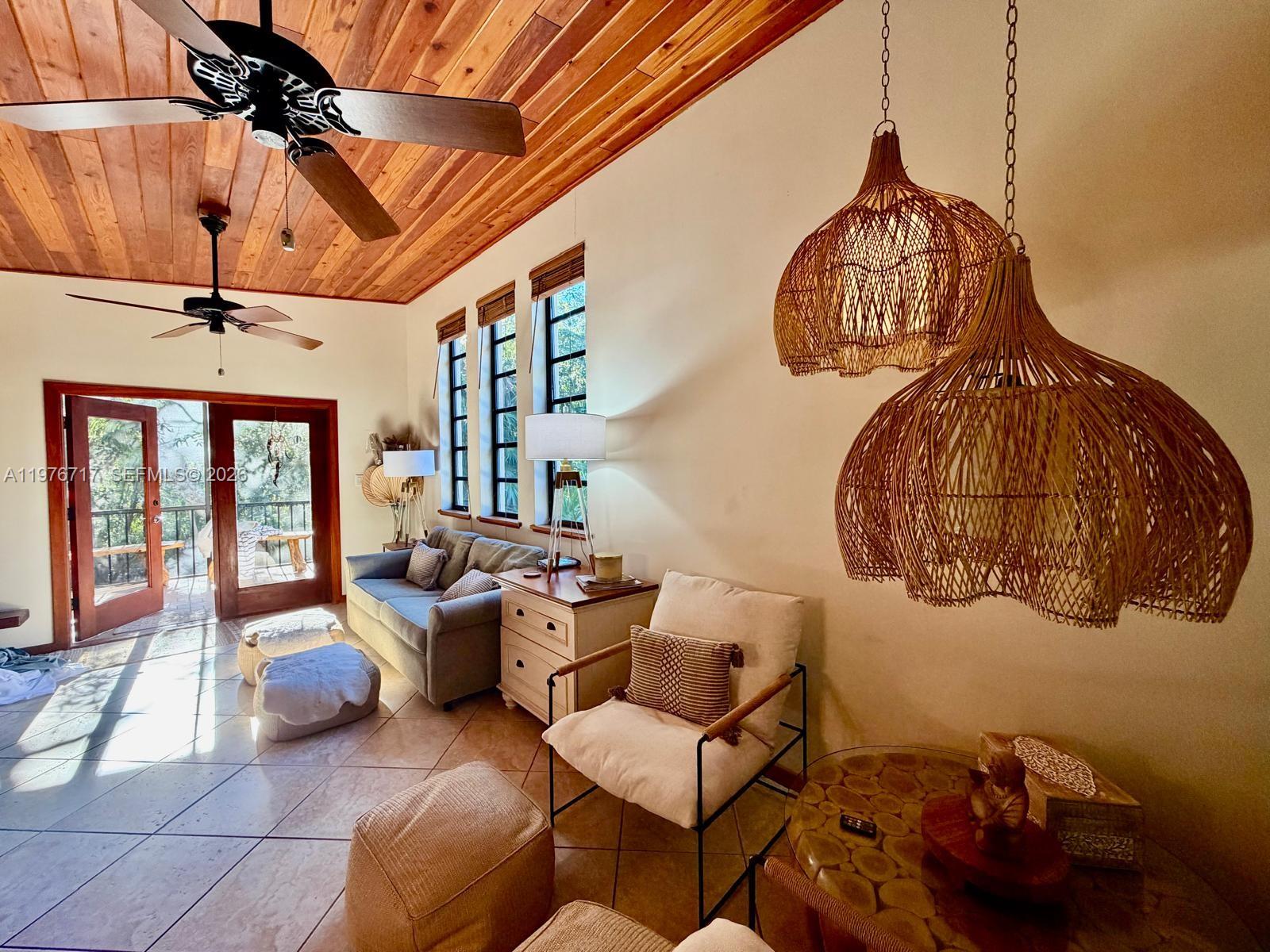 NORTH MARATHON SHORES PLA - Residential Lease