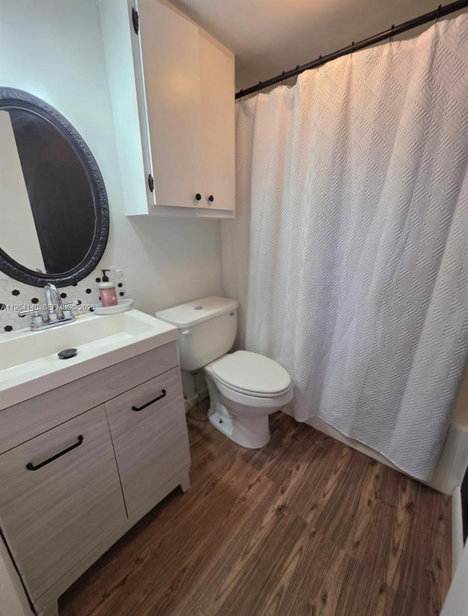 MIAMI LAKES WINDMILL GATE - Residential