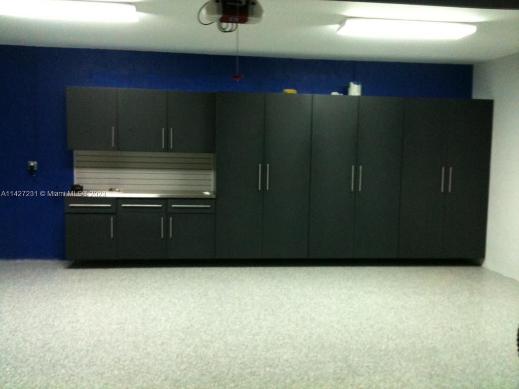 MIRAMAR WEST - Residential