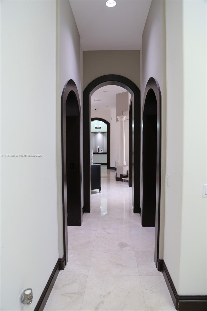 MIRAMAR WEST - Residential