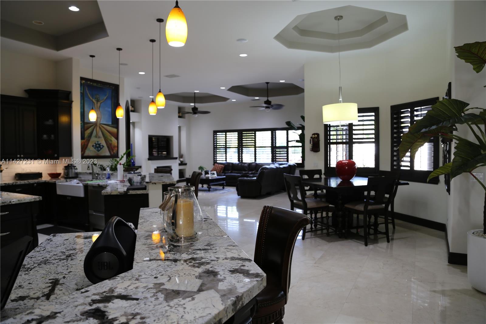 MIRAMAR WEST - Residential