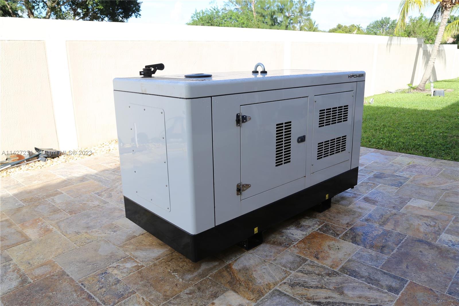 MIRAMAR WEST - Residential