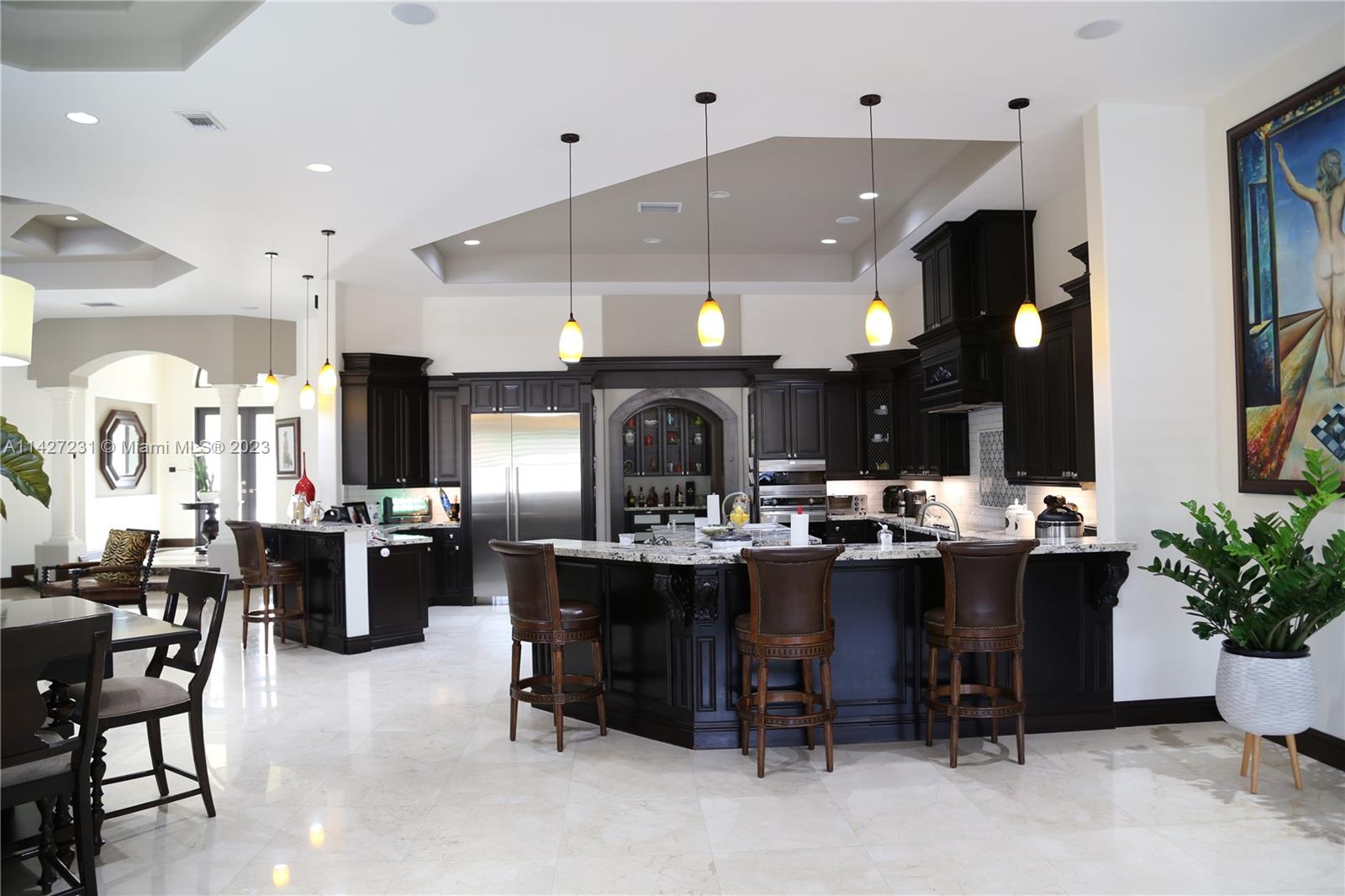 MIRAMAR WEST - Residential