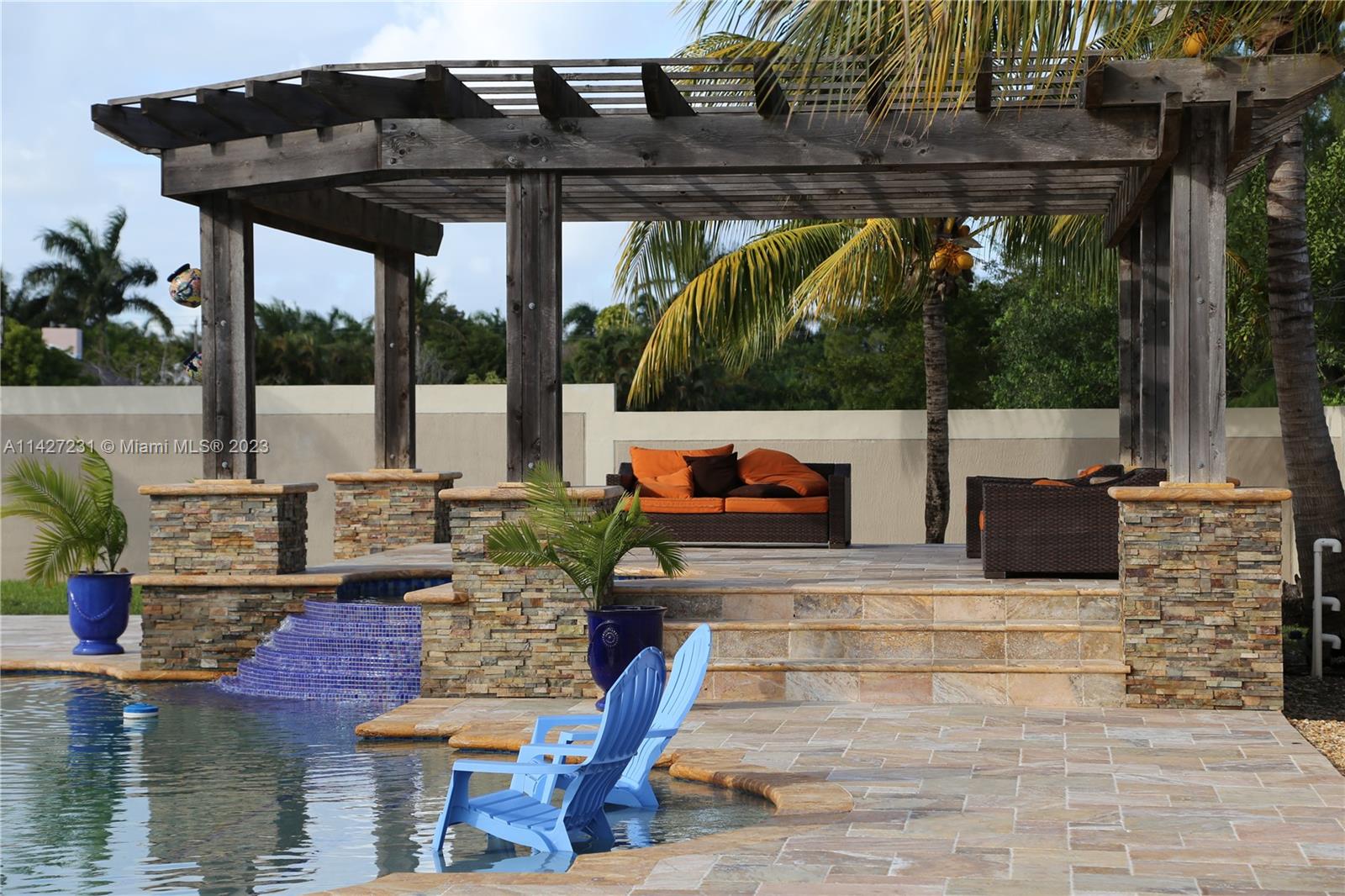 MIRAMAR WEST - Residential