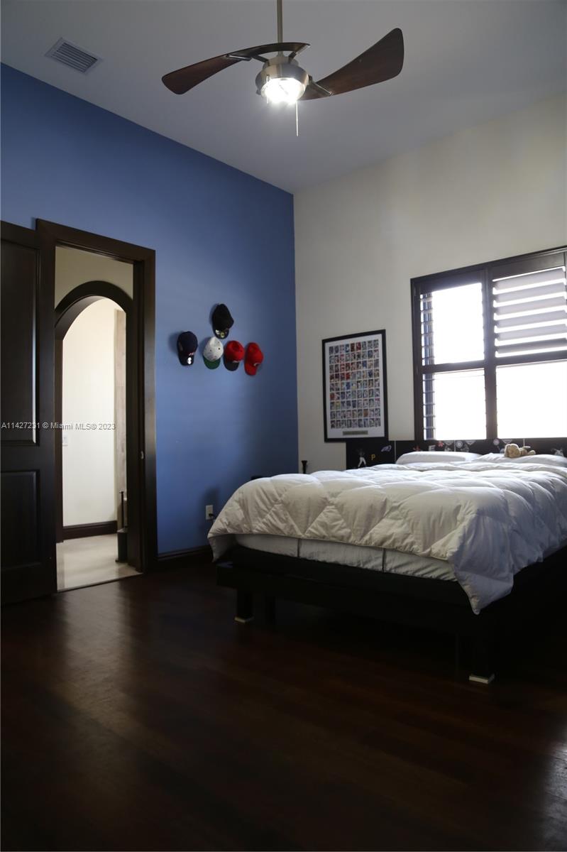 MIRAMAR WEST - Residential