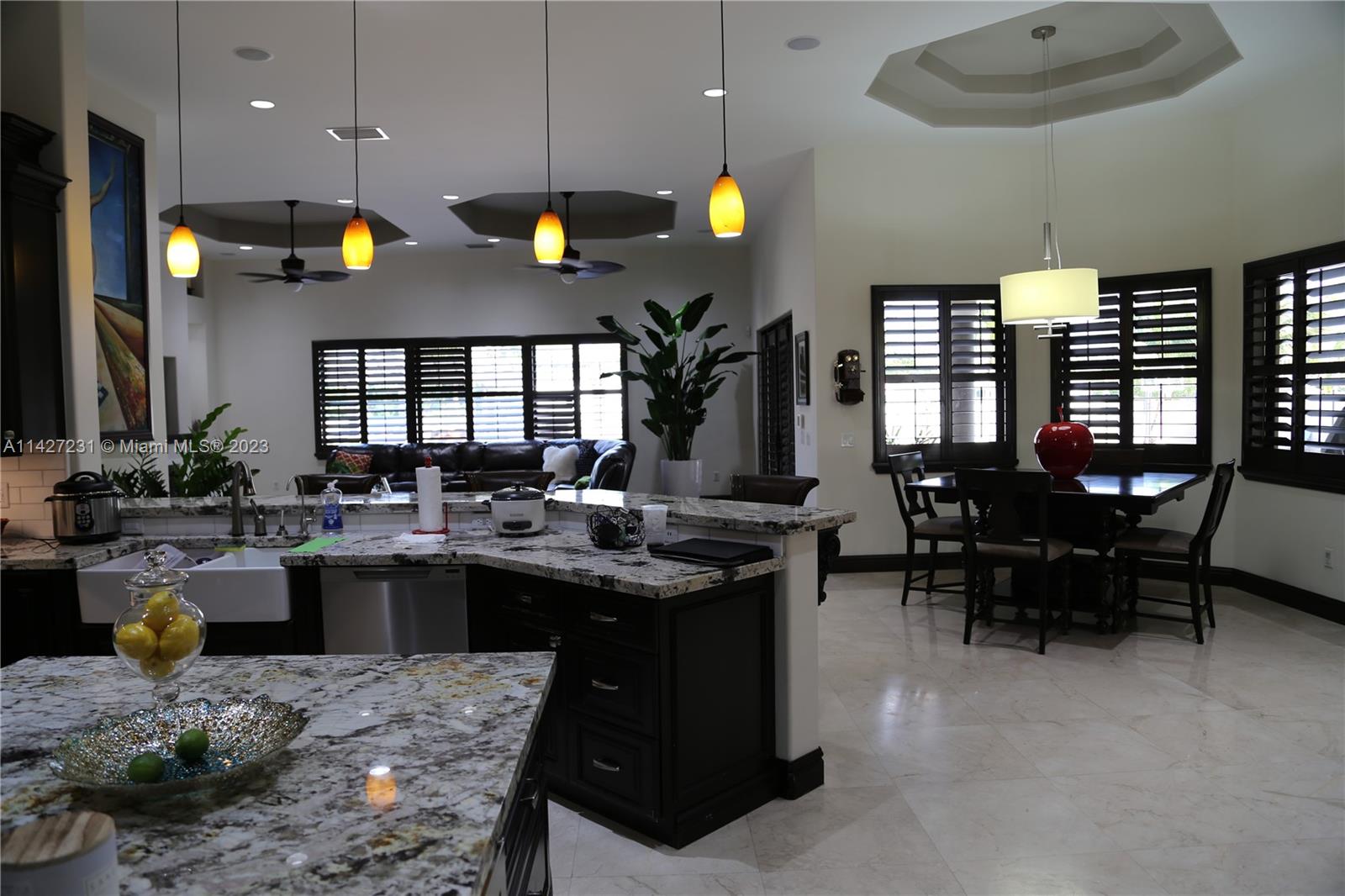 MIRAMAR WEST - Residential