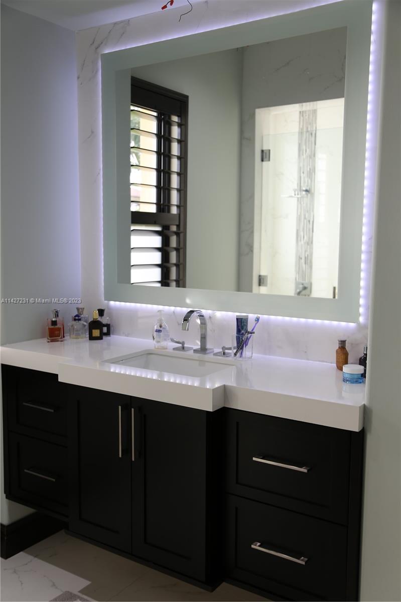 MIRAMAR WEST - Residential