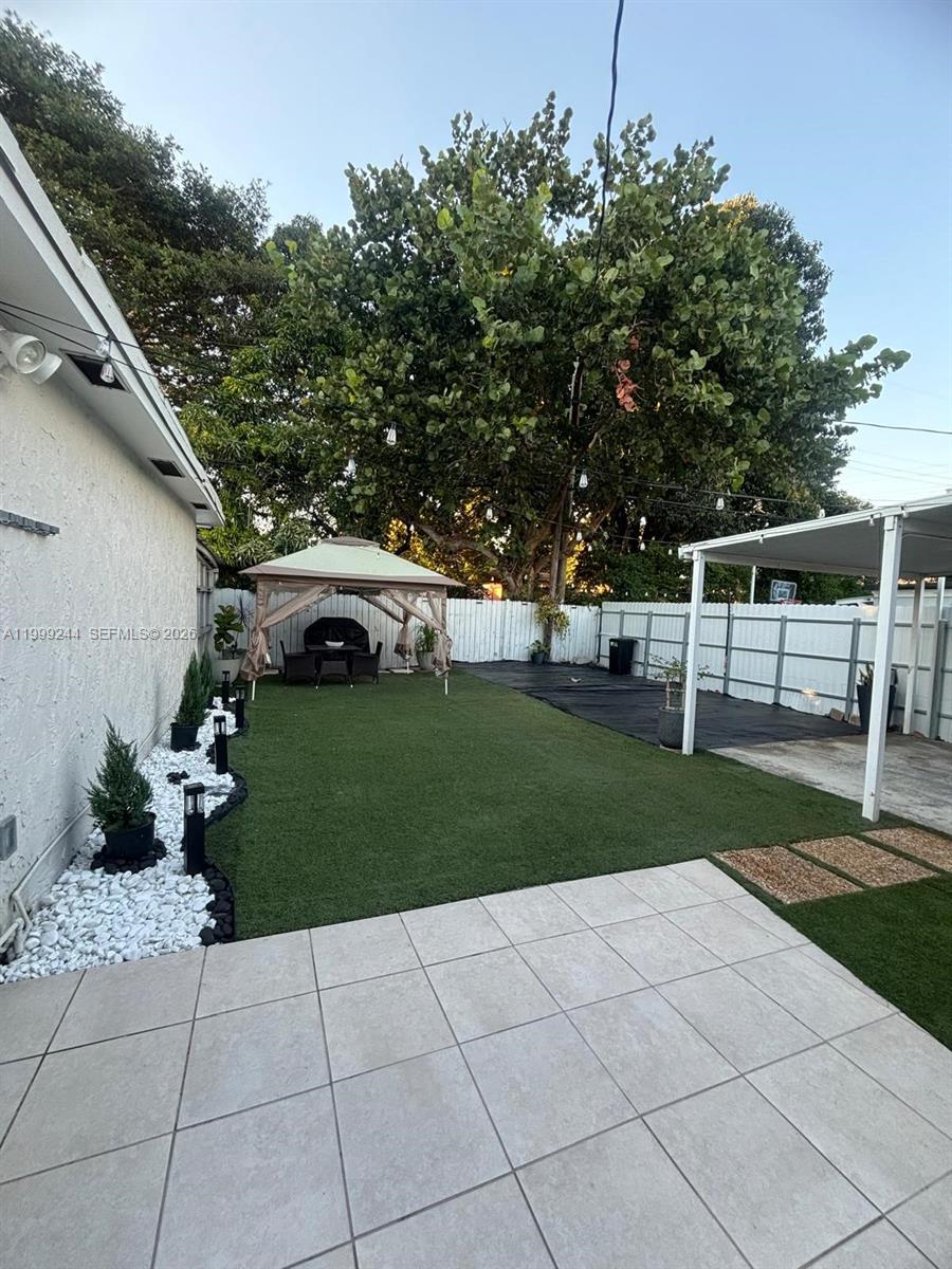 FLAGAMI - Residential Lease