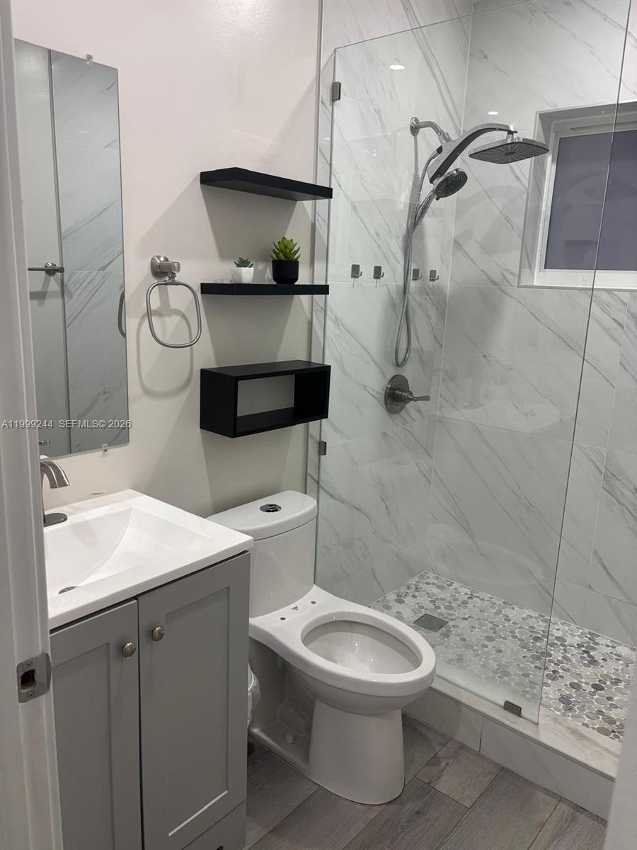 FLAGAMI - Residential Lease