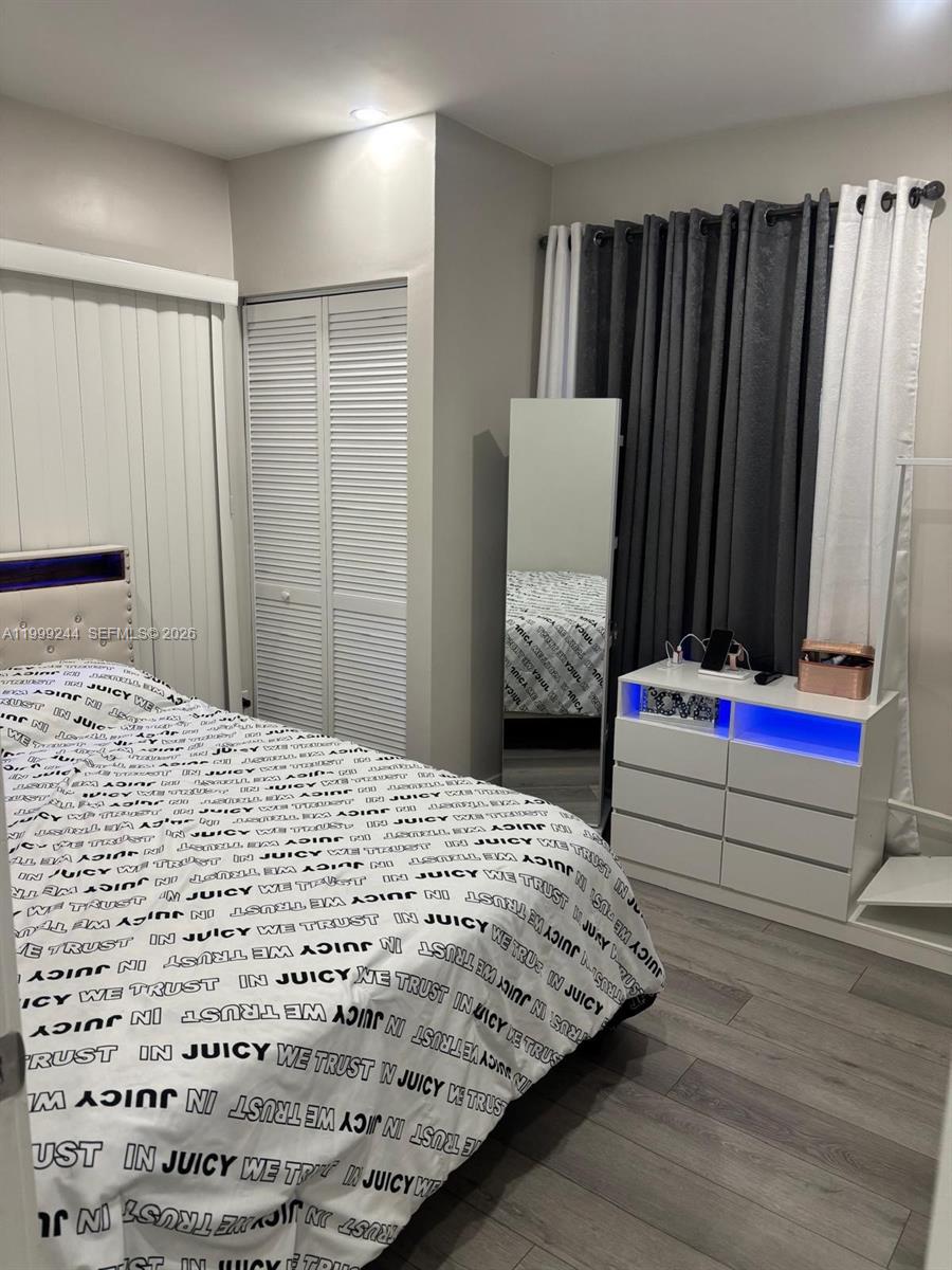 FLAGAMI - Residential Lease