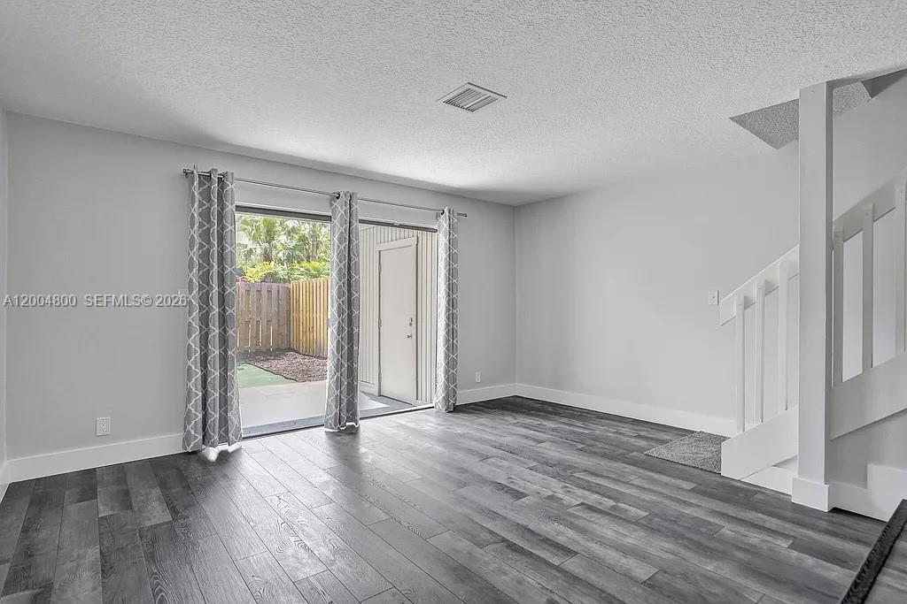 SADDLE-UP PLAT - Residential