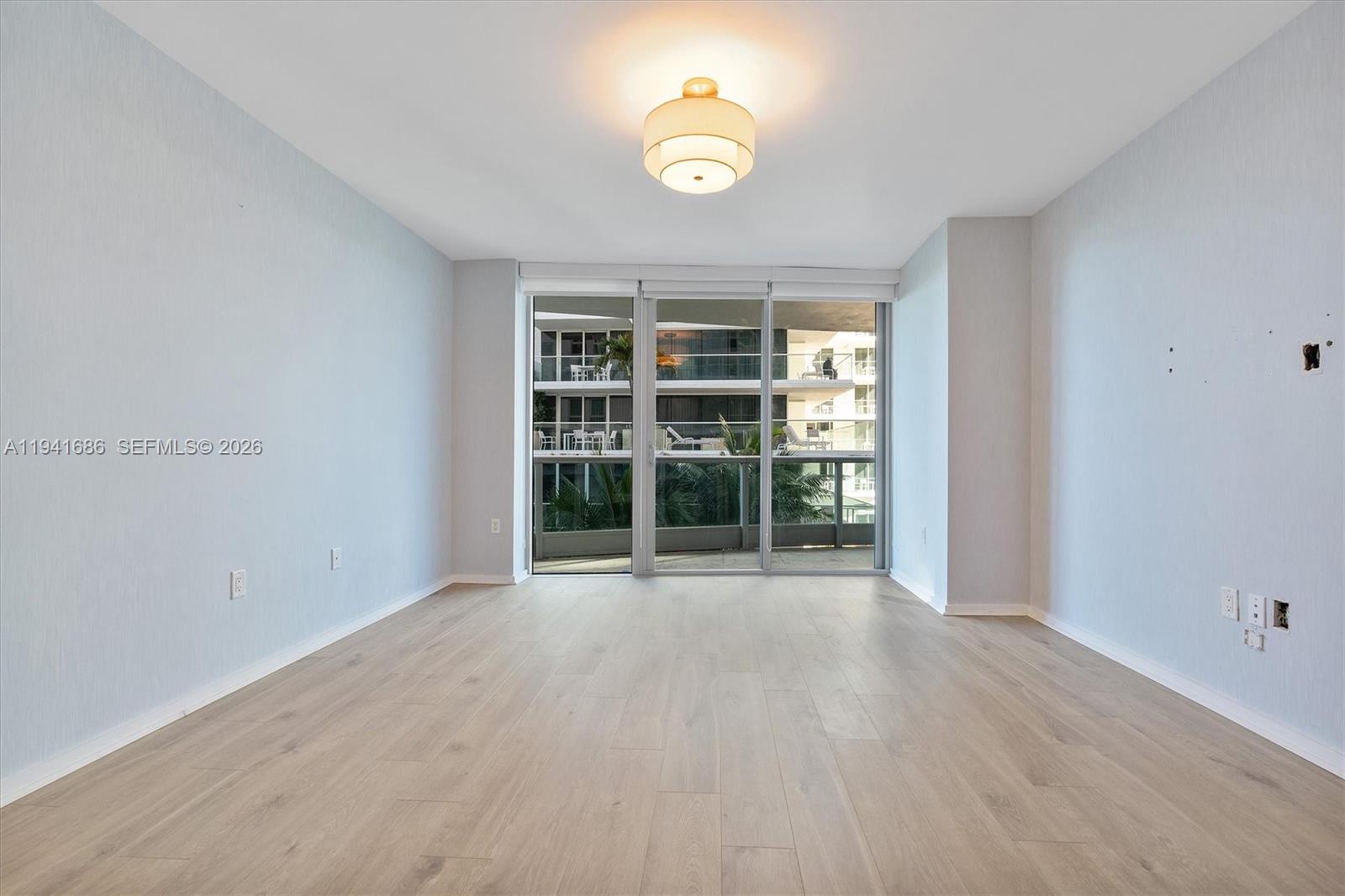 AZURE CONDO - Residential