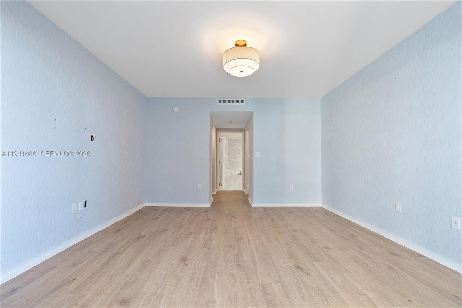 AZURE CONDO - Residential