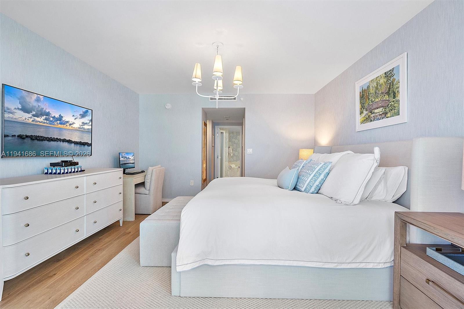 AZURE CONDO - Residential