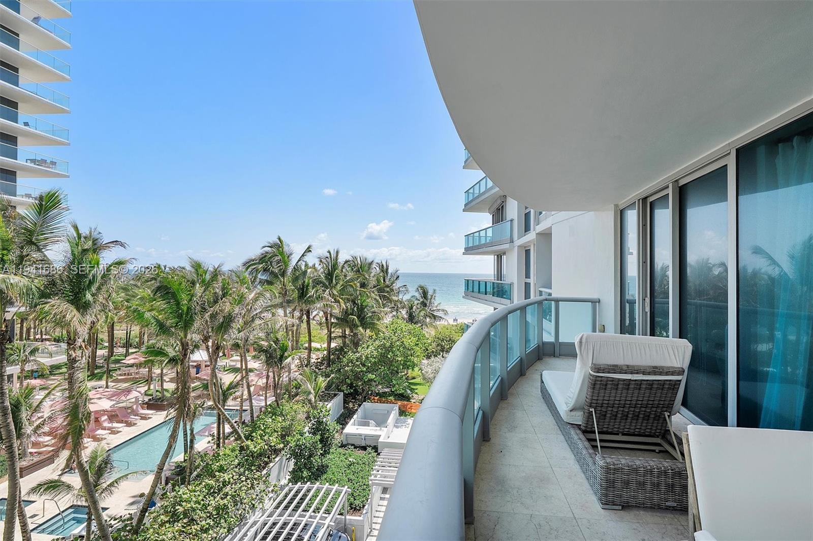 AZURE CONDO - Residential