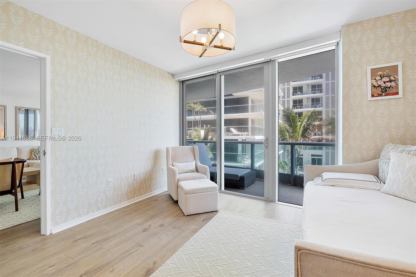 AZURE CONDO - Residential