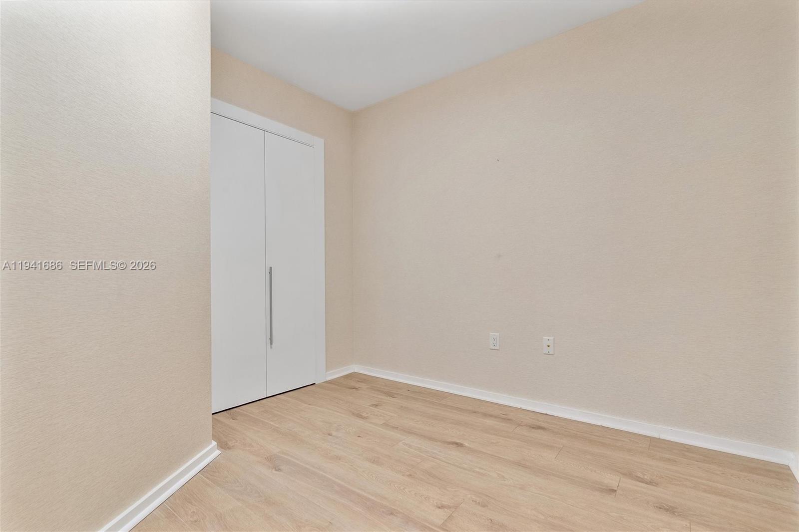 AZURE CONDO - Residential