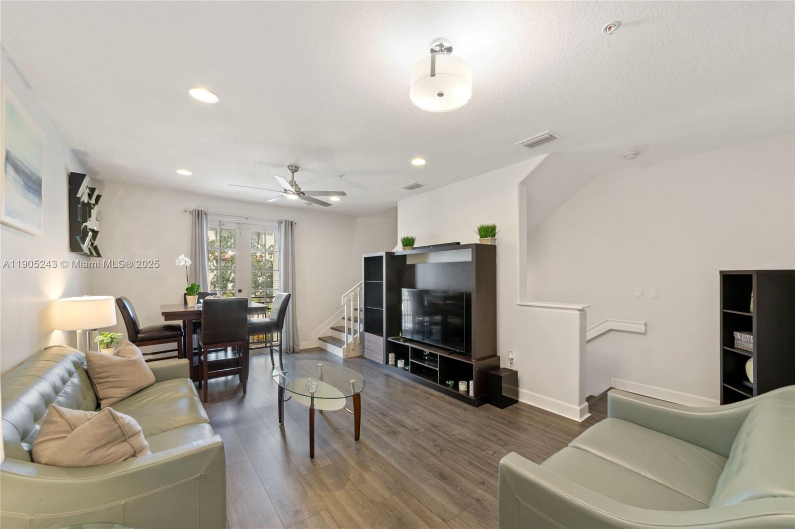 Located just west of the I-75, this stunning home in the Cobblestone neighborhood offers an immaculate living experience. Boasting 3/3, each bedroom features its own ensuite bathroom, providing optimal comfort and privacy. The abundance of natural sunlight fills the space, complemented by two balconies. The first floor conveniently hosts a bedroom and bathroom, while the expansive kitchen adds to the home's appeal. Residents of this community also have access to fantastic amenities, including a refreshing pool, a well-equipped gym, and a playground. With its convenient location, this property offers easy access to the I-75, prominent shopping centers, Whole Foods, and Pembroke Gardens.