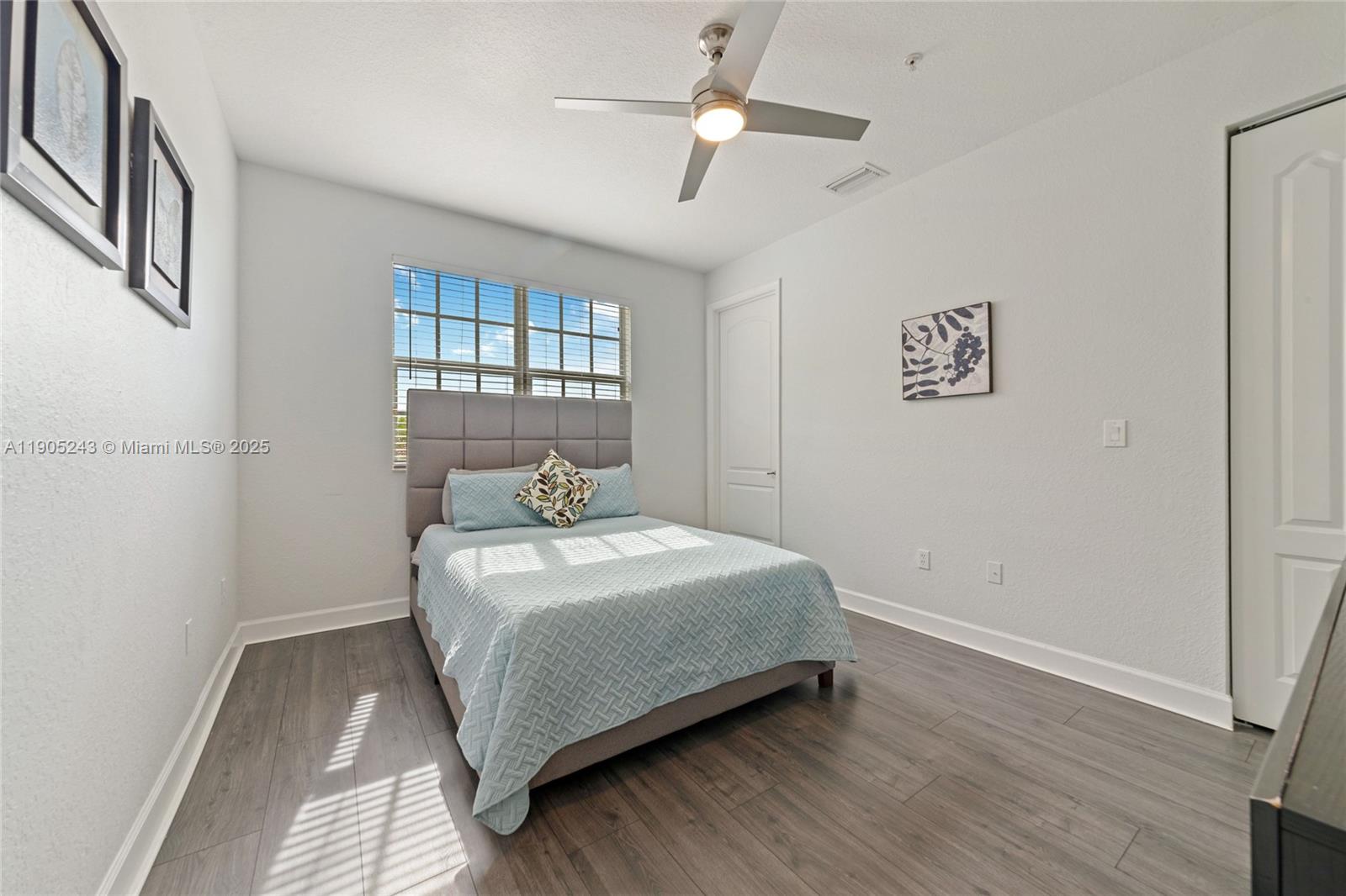 COBBLESTONE CONDO - Residential Lease