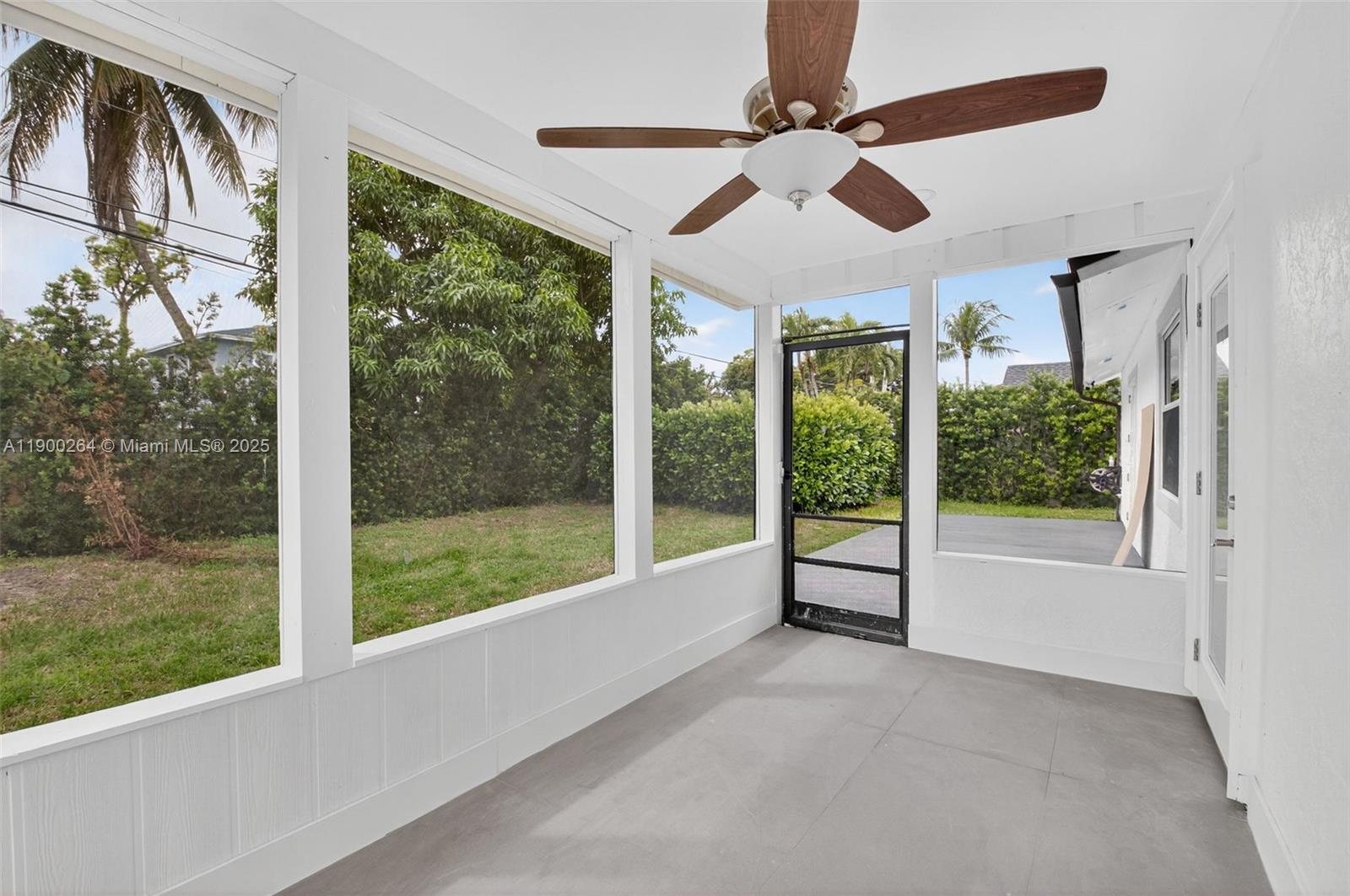 DELRAY GARDEN ESTATES 3 - Residential Lease