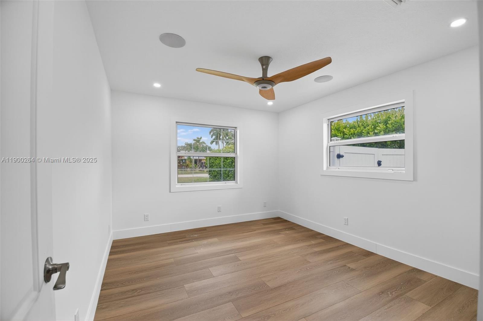 DELRAY GARDEN ESTATES 3 - Residential Lease