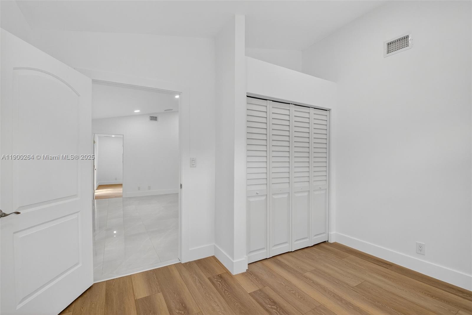 DELRAY GARDEN ESTATES 3 - Residential Lease
