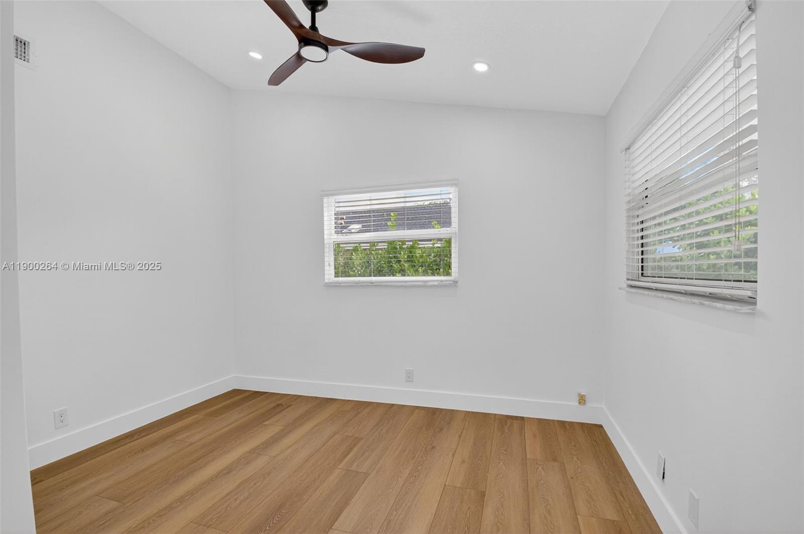 DELRAY GARDEN ESTATES 3 - Residential Lease