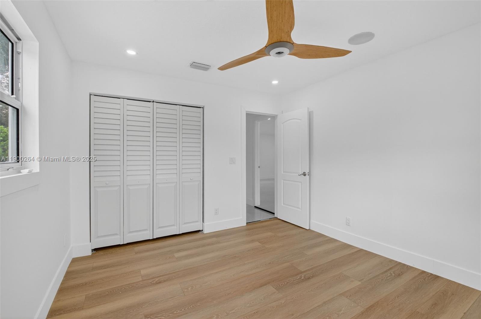 DELRAY GARDEN ESTATES 3 - Residential Lease