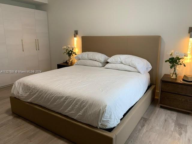 COSTA HOLLYWOOD CONDO - Residential