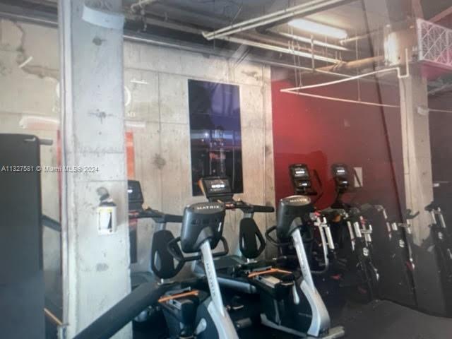 COSTA HOLLYWOOD CONDO - Residential