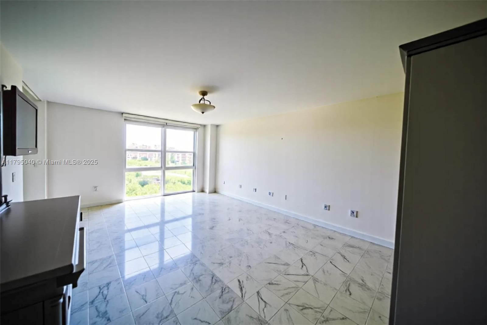 445 Grand Bay Dr 802