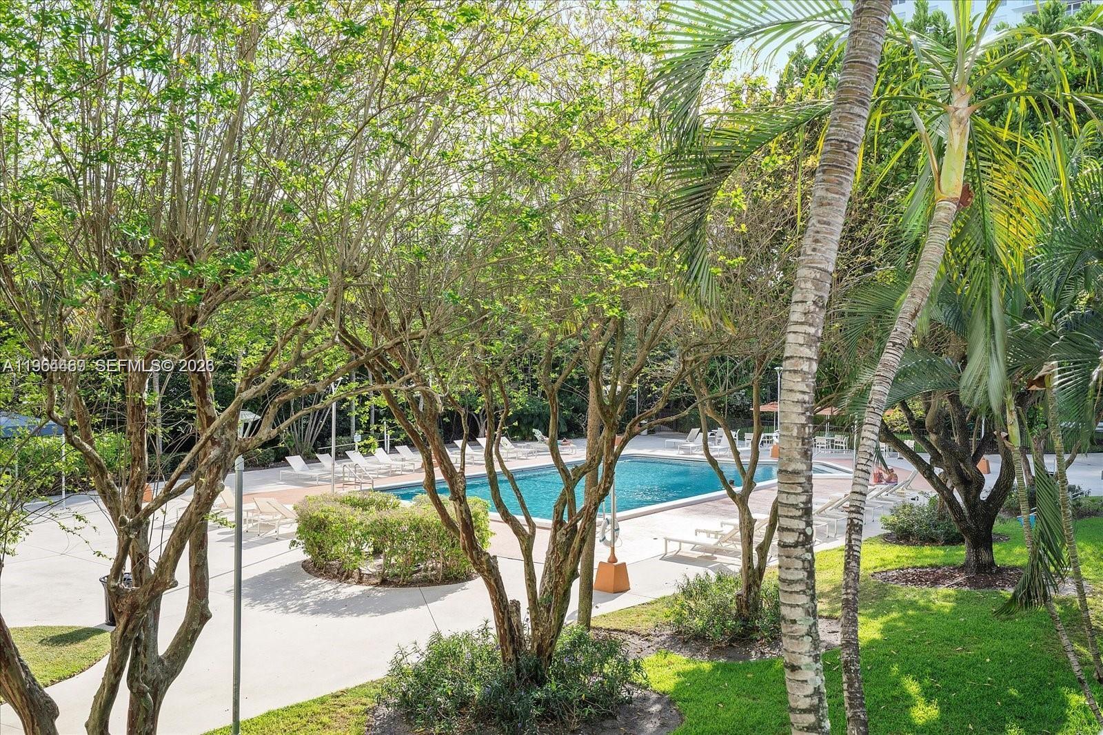 ADMIRALS PORT CONDO WEST - Residential