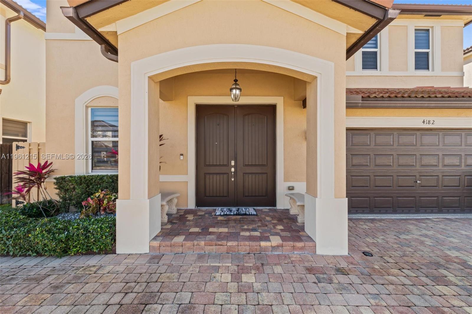 COUNTRY GARDENS SOUTH - Residential