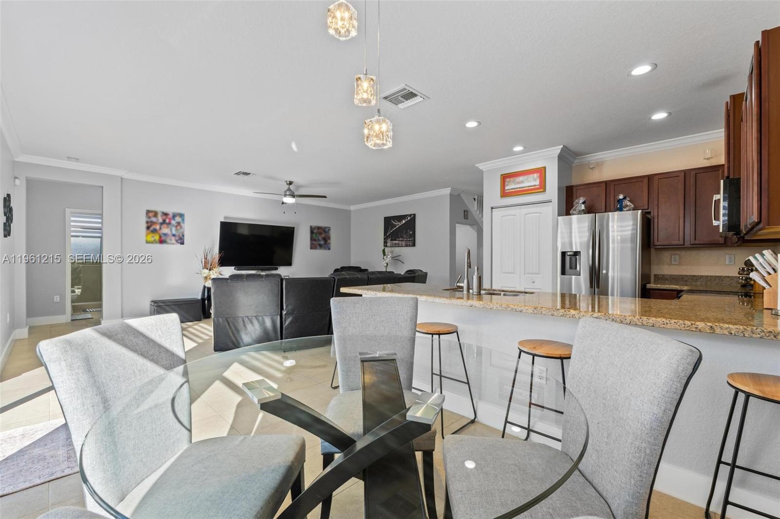 COUNTRY GARDENS SOUTH - Residential