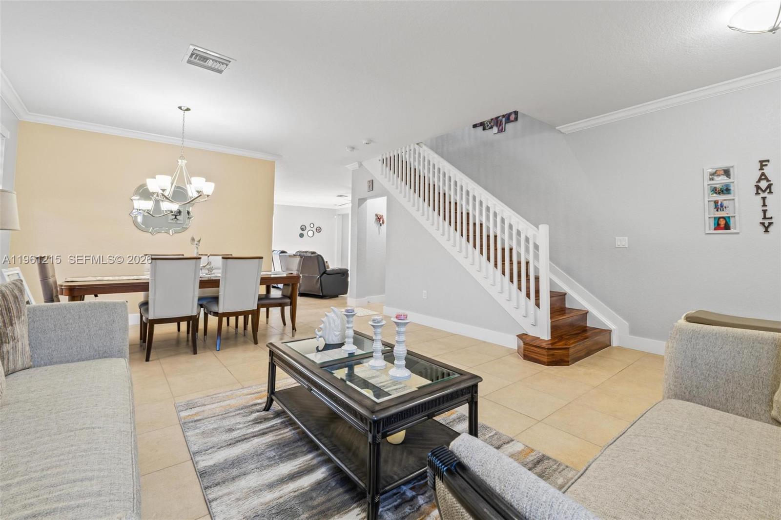 COUNTRY GARDENS SOUTH - Residential