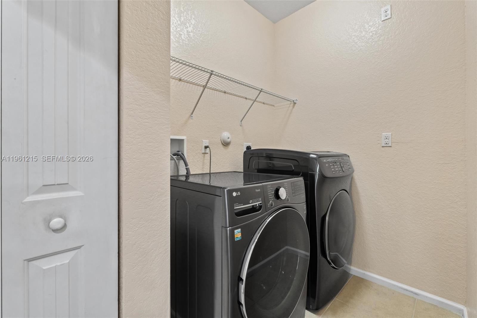 COUNTRY GARDENS SOUTH - Residential