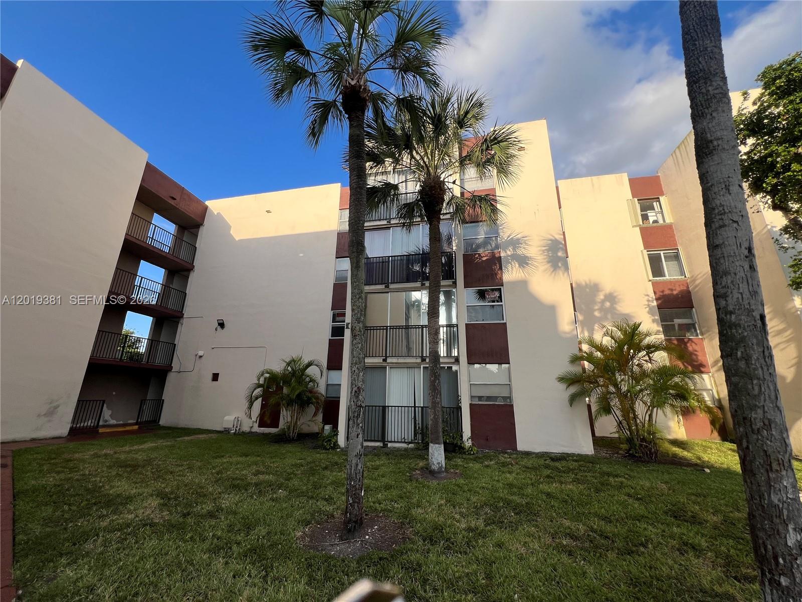 VERSAILLE GARDENS I CONDO - Residential Lease