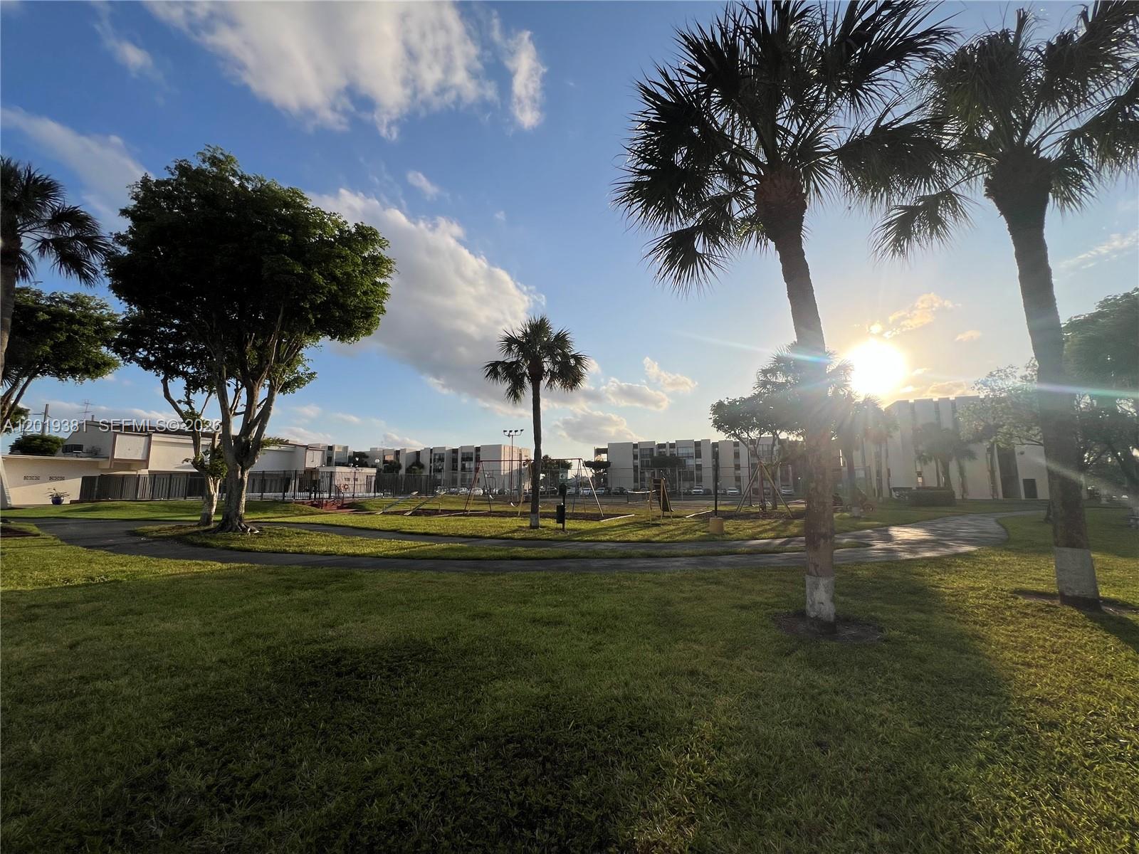 VERSAILLE GARDENS I CONDO - Residential Lease
