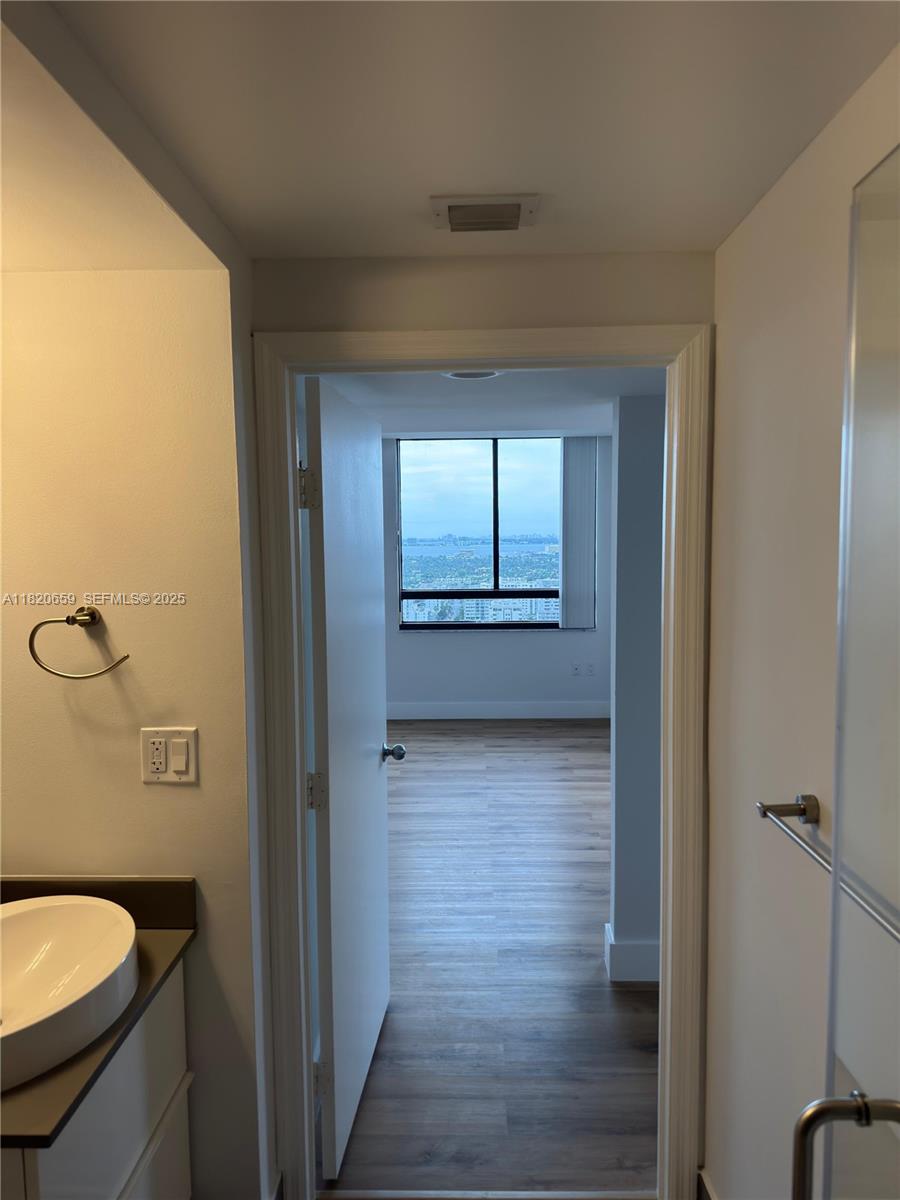 THE WAVERLY AT SOUTH BEAC - Residential