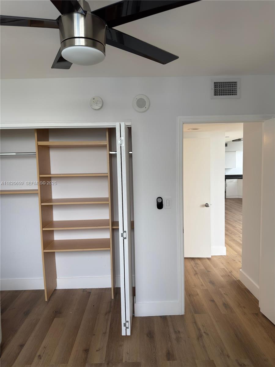 THE WAVERLY AT SOUTH BEAC - Residential