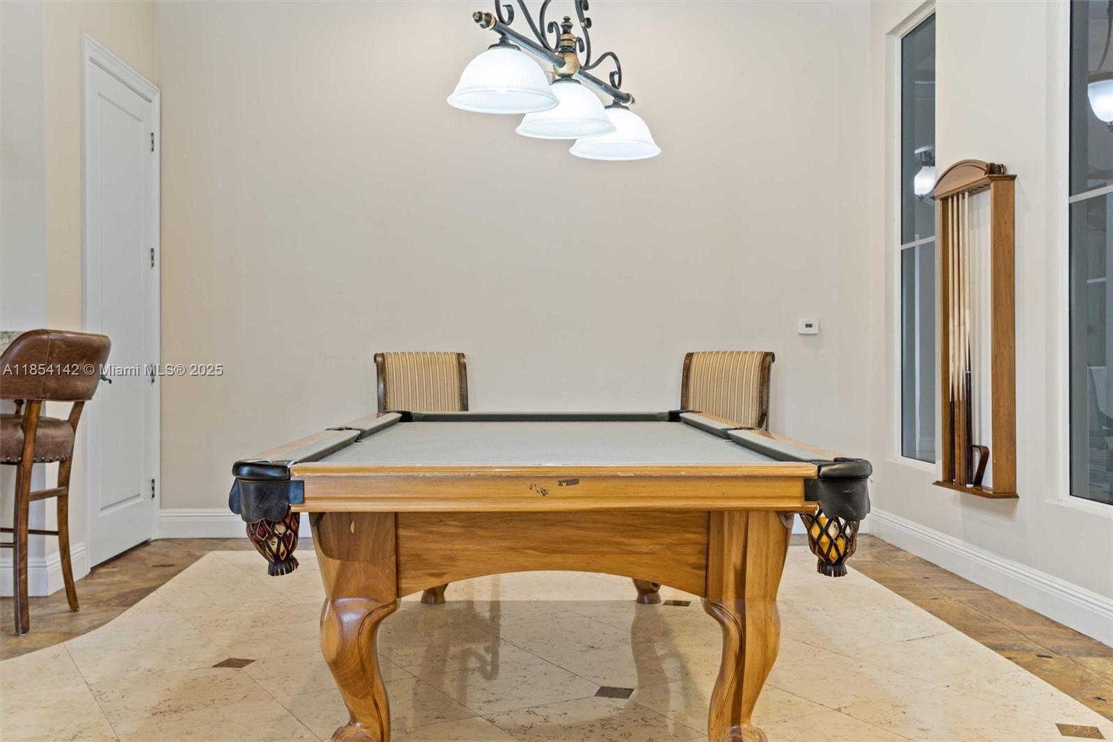 VIZCAYA LAKES CONDO - Residential Lease
