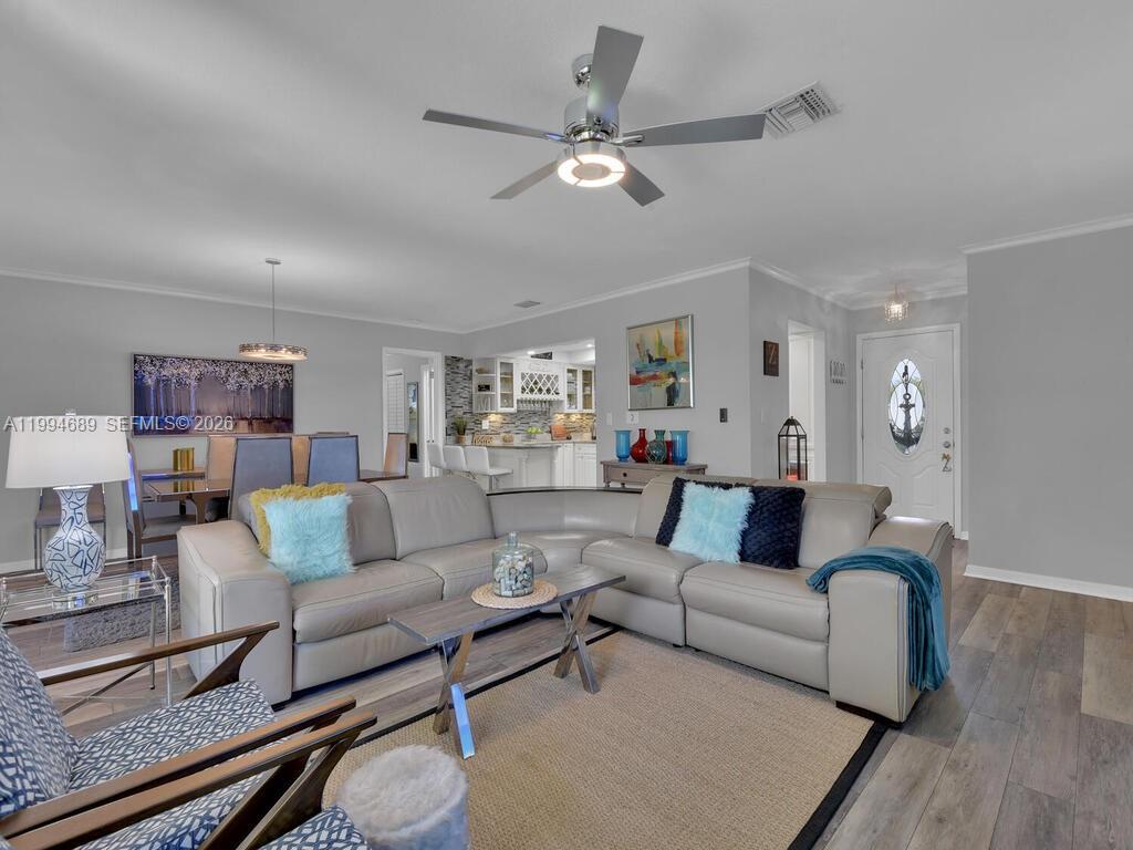 CALOOSA BAYVIEW - Residential