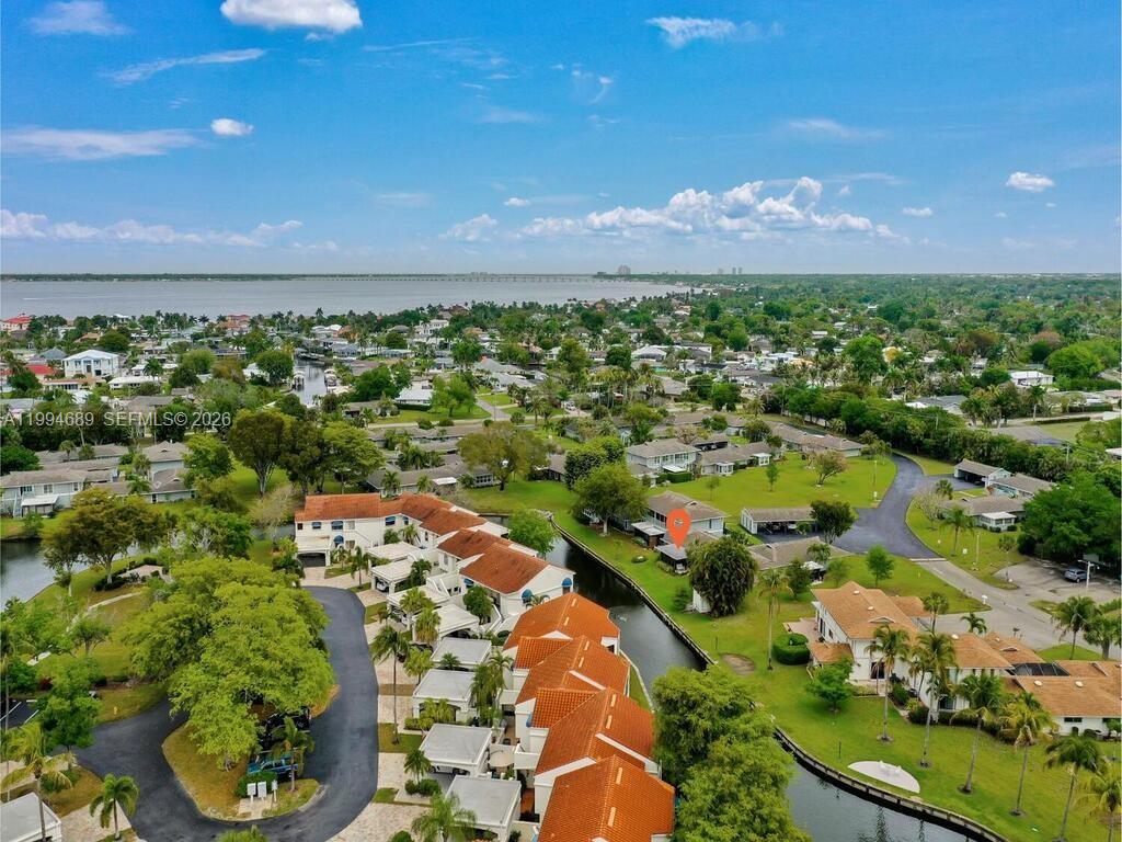 CALOOSA BAYVIEW - Residential