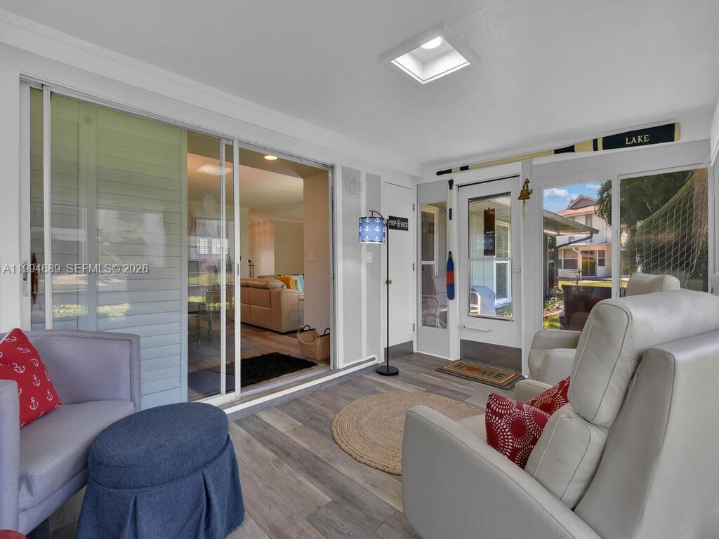 CALOOSA BAYVIEW - Residential