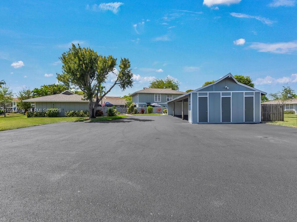 CALOOSA BAYVIEW - Residential