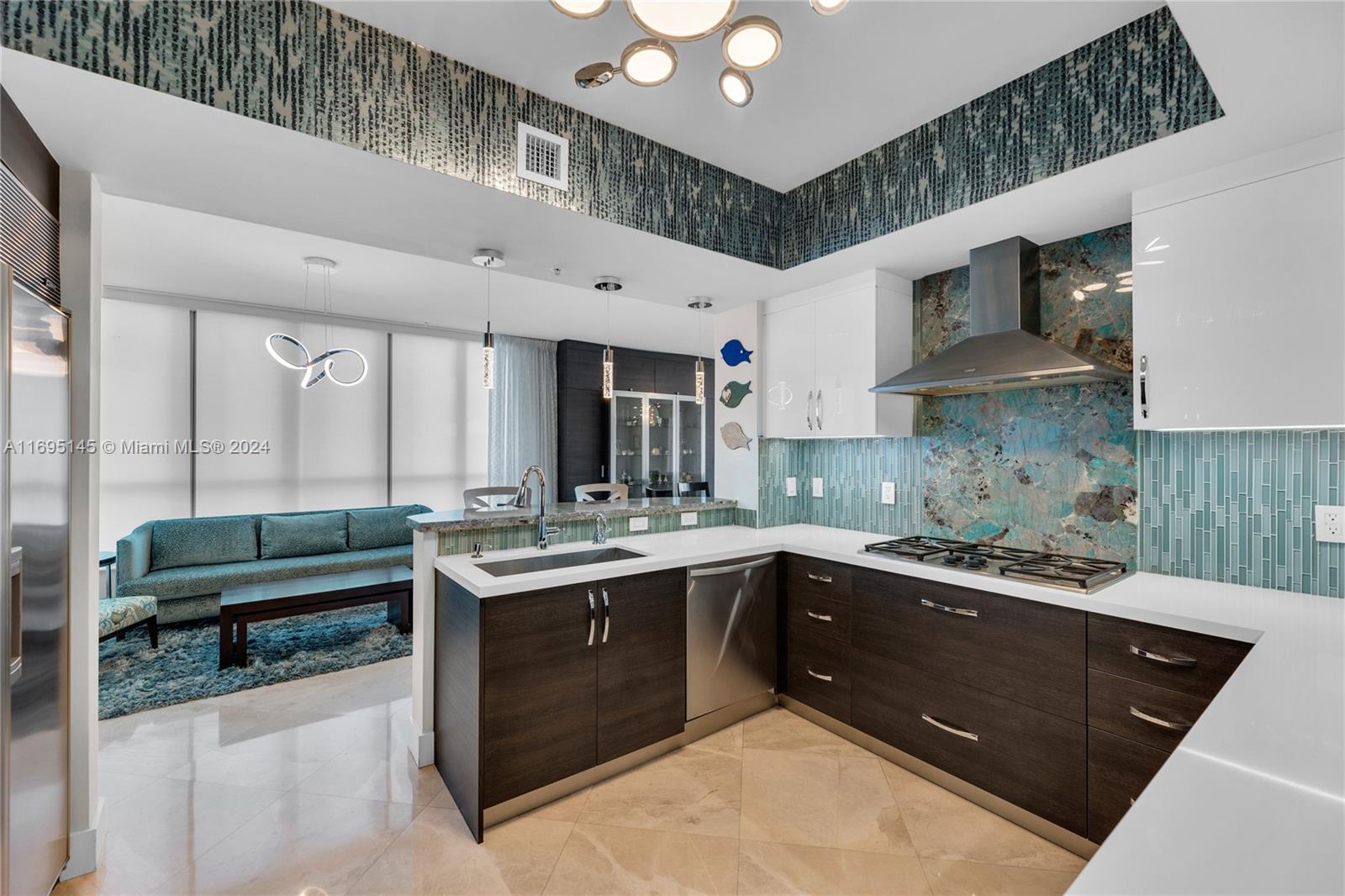 DIPLOMAT OCEANFRONT RESID - Residential