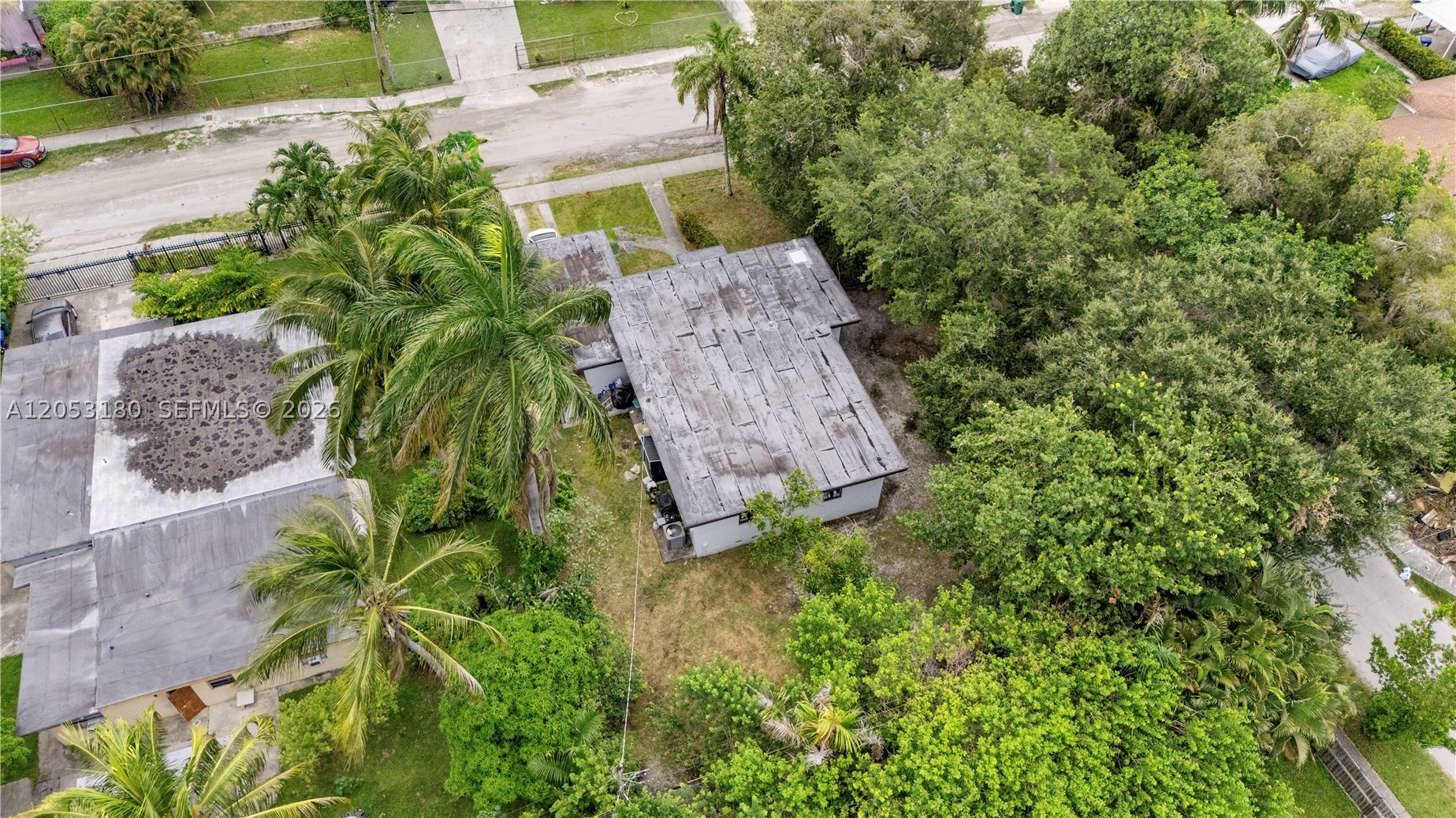 106 NW 84th St
