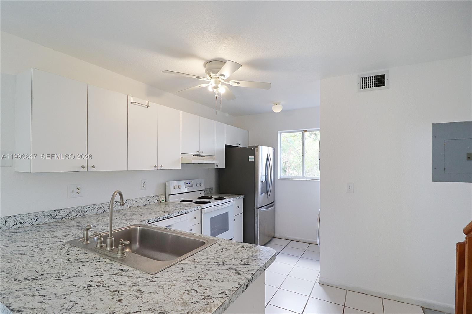 GARDENS OF HOMESTEAD - Residential