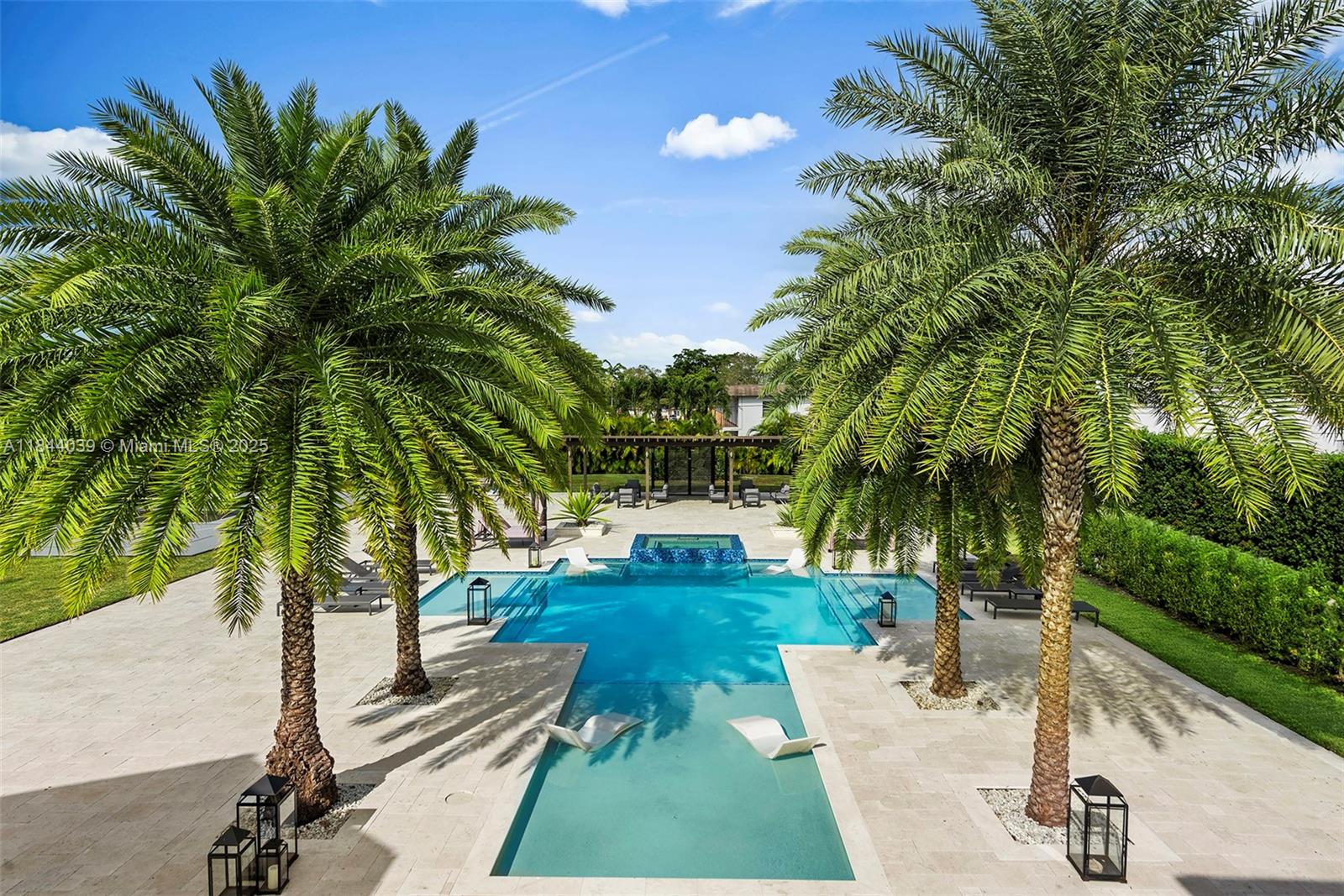 MILLER DRIVE ESTATES - Residential