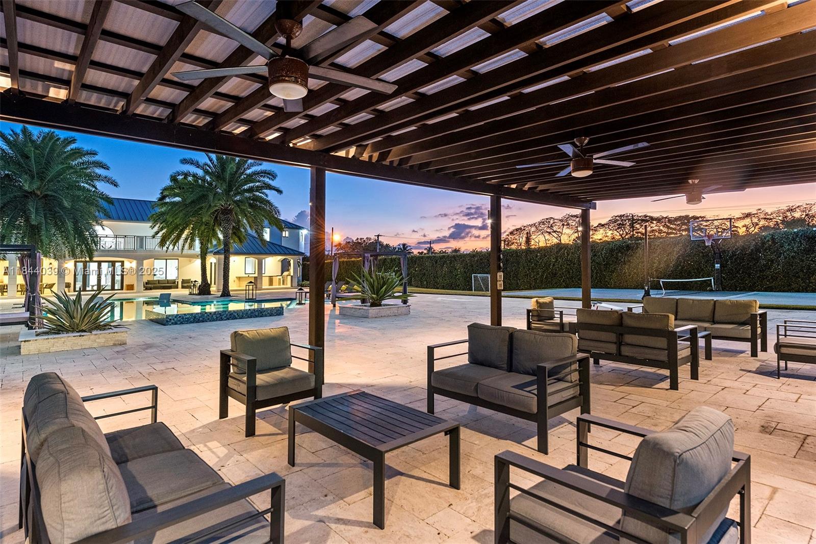 MILLER DRIVE ESTATES - Residential